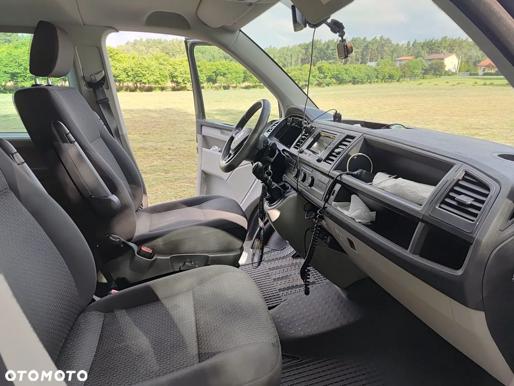 Volkswagen Caravelle ver-2-0-tdi-l1-business - 16
