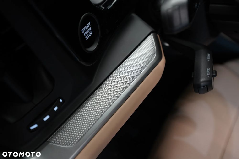 Porsche Cayenne Standard - 26