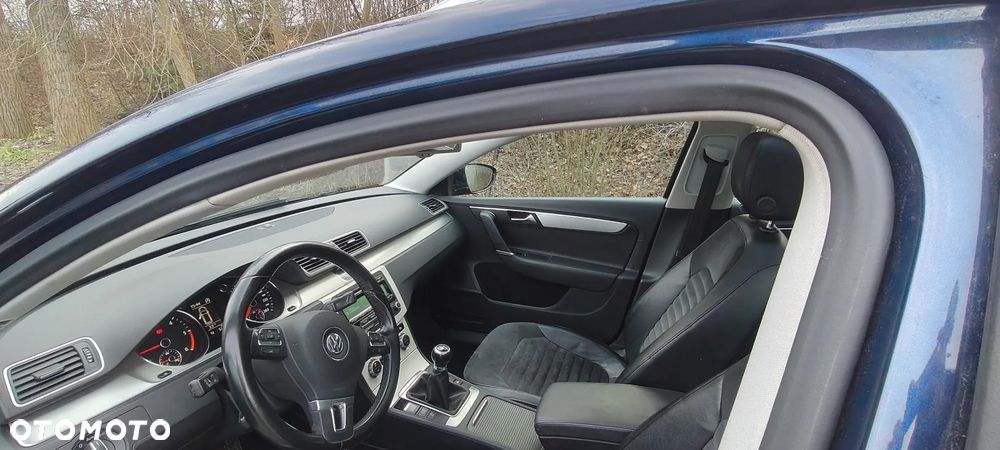 Volkswagen Passat 1.6 TDI BlueMotion Technology Business Edition - 3
