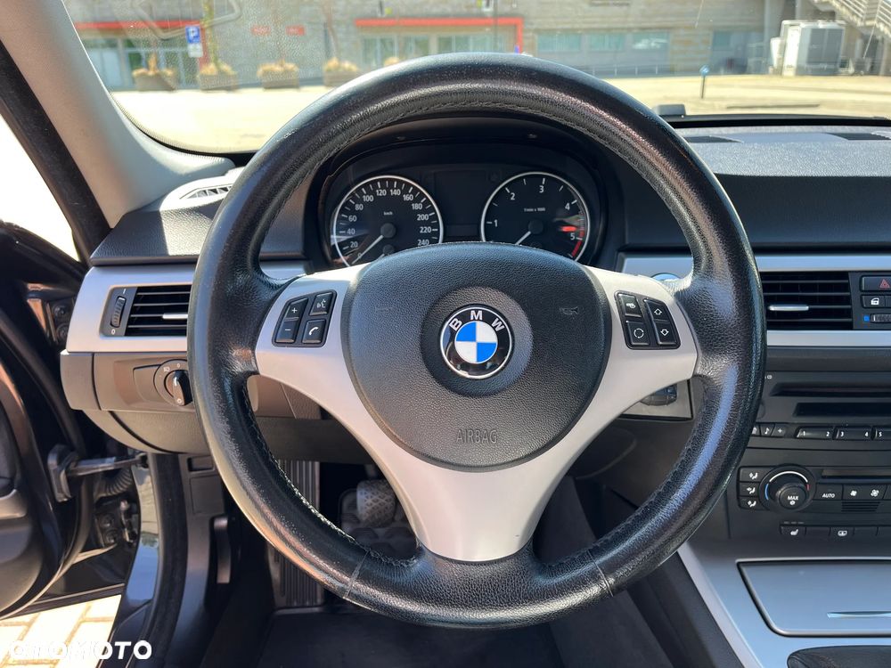 BMW Seria 3 - 13
