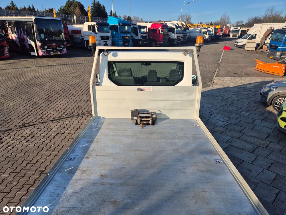 Ford Transit 2.0 TDCi / AUTOLAWETA / LAWETA DO MASZYN / SZEROKI NAJAZD / STAN IDEALNY / 1 WŁ / BEZWYPADKOWY / ORYGINALNY PRZEBIEG / 3 MIEJSCA / POMOC DROGOWA / NAPĘD TYŁ / EURO 6 / NISKI PRZEBIEG! - 34