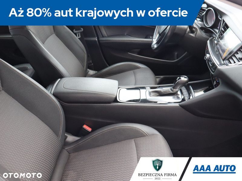 Opel Insignia - 11