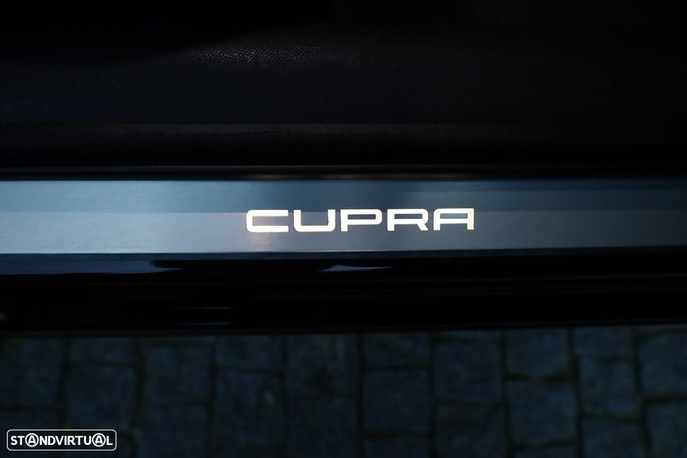 Cupra Formentor 1.5 TSI DSG - 34
