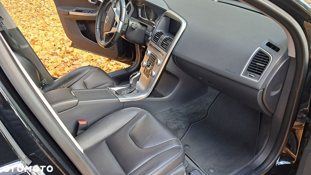 Volvo XC 60 D4 Drive-E Summum - 17