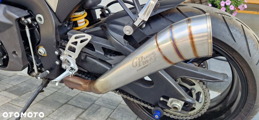 Suzuki GSX-R - 19