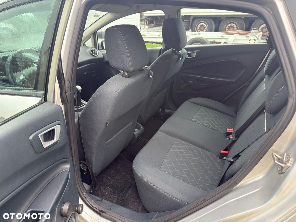 Ford Fiesta 1.25 Champions Edition - 13