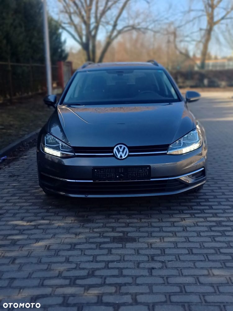 Volkswagen Golf - 14