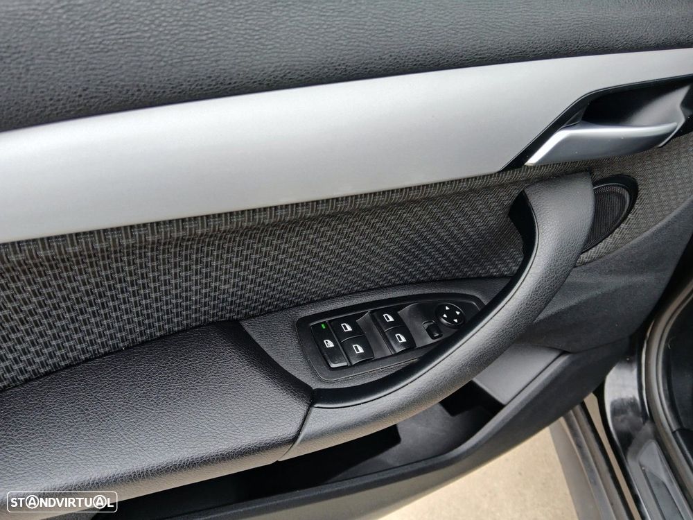 BMW X1 16 d sDrive - 13