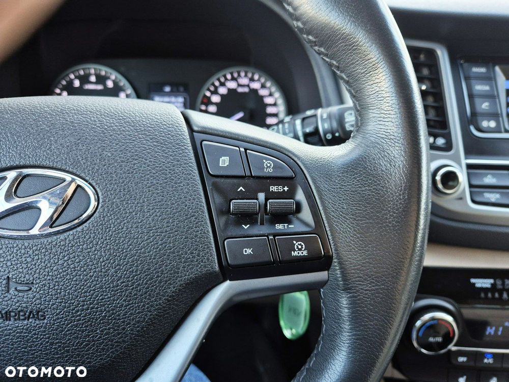 Hyundai Tucson 1.6 GDI BlueDrive Comfort 2WD - 23