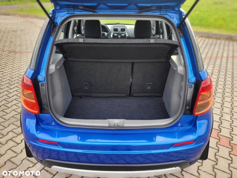 Suzuki SX4 1.6 VVT 4x4 Comfort - 31