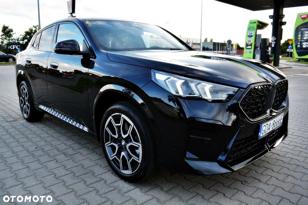 BMW X2 xDrive20i Advantage Plus - 2