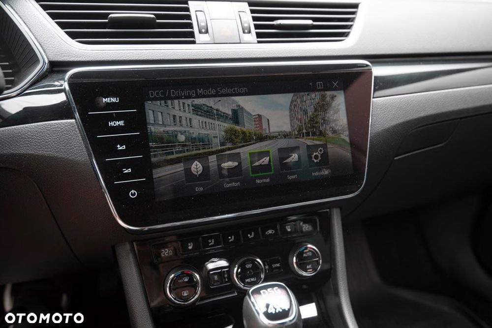 Skoda Superb 2.0 TDI 4x4 DSG L&K - 26