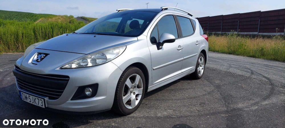 Peugeot 207 - 3