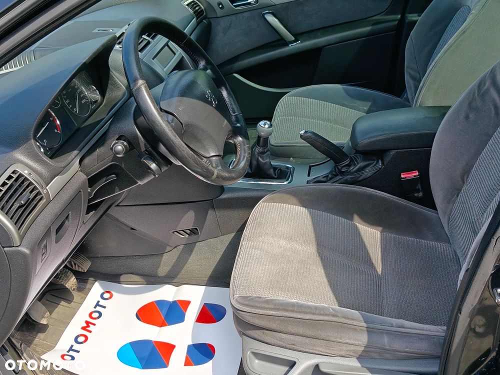 Peugeot 407 HDi 110 Premium - 10