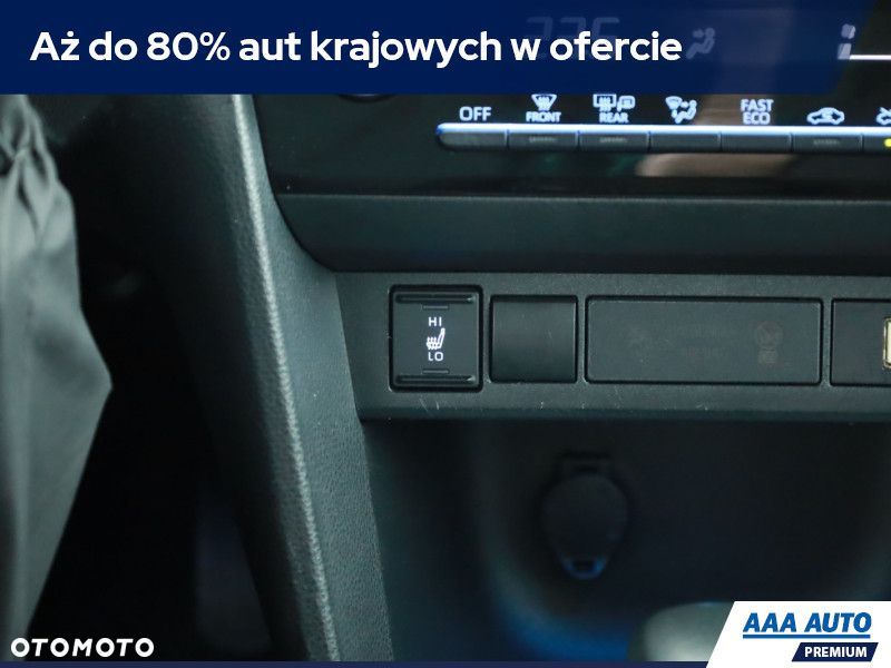 Toyota Yaris Cross - 14