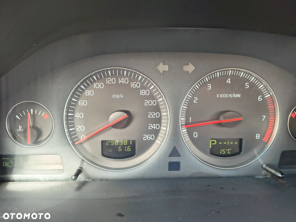 Volvo XC 90 2.9 T6 - 19