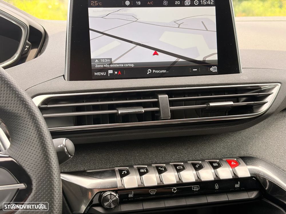 Peugeot 3008 1.2 PureTech GT Line EAT8 - 23