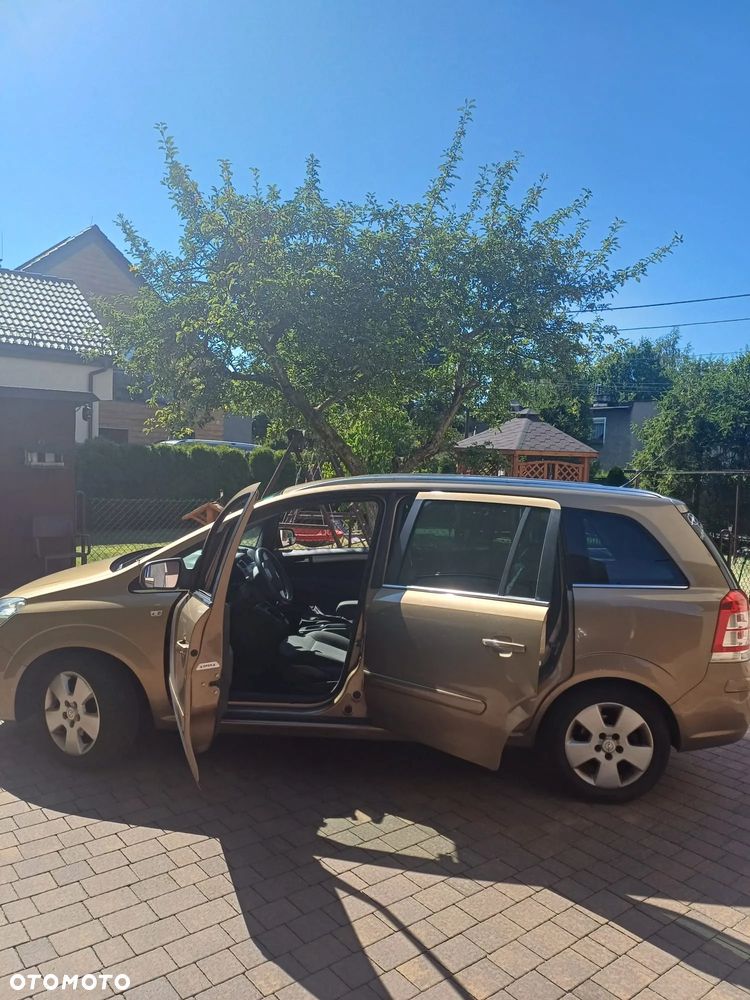 Opel Zafira 1.6 Enjoy - 6