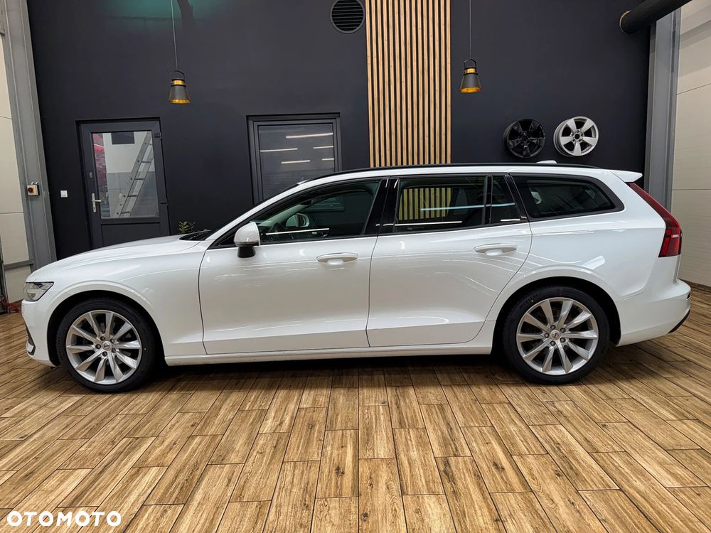 Volvo V60 D3 Geartronic Momentum Pro - 11