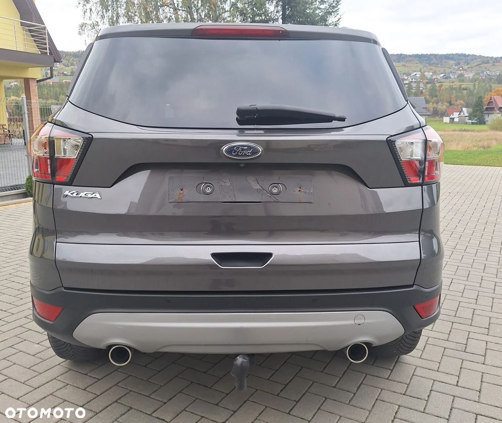Ford Kuga - 12