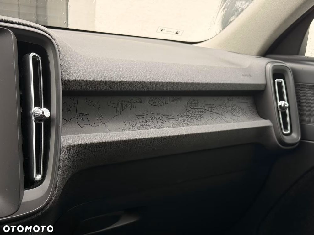 Volvo XC 40 T3 Inscription - 17
