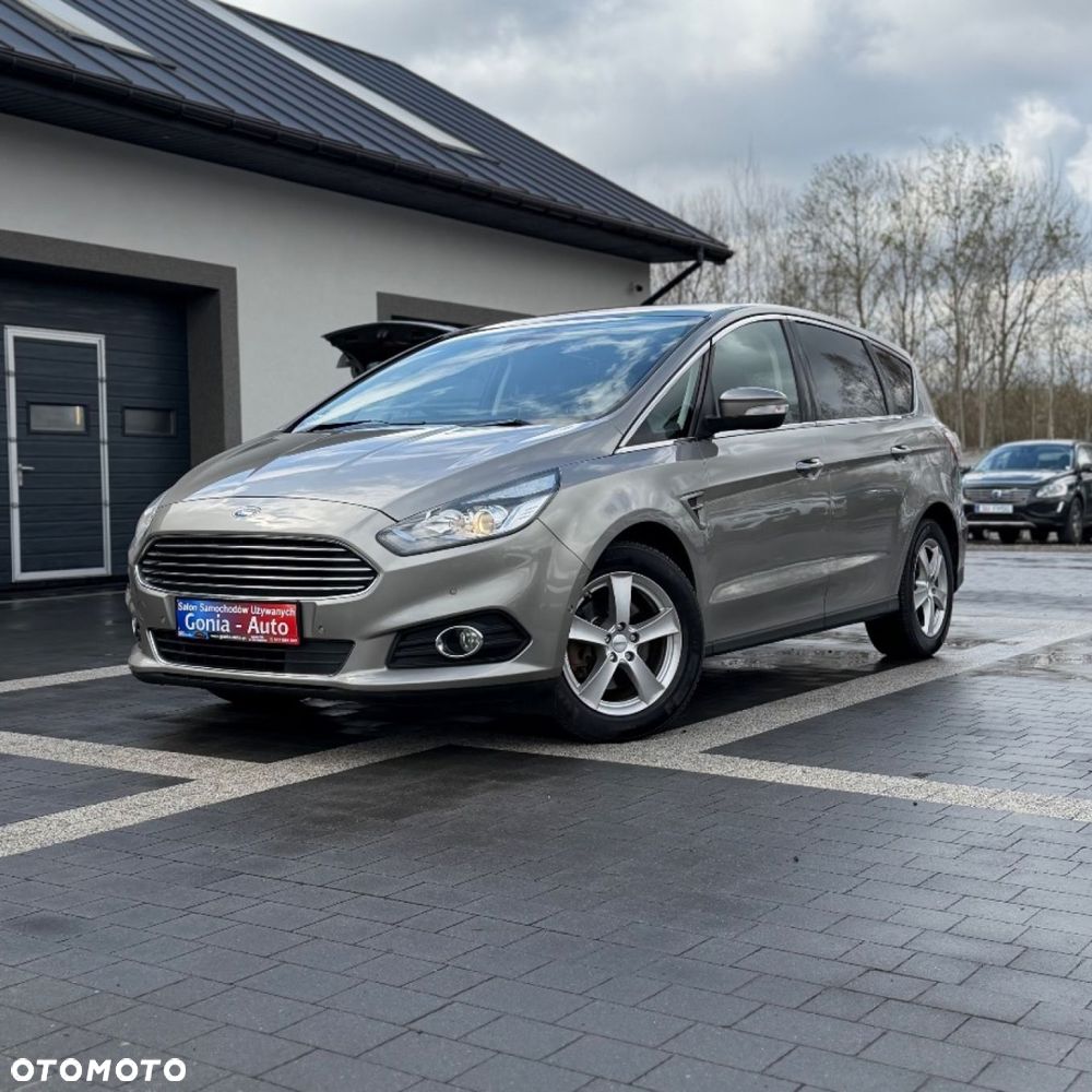 Ford S-Max - 1