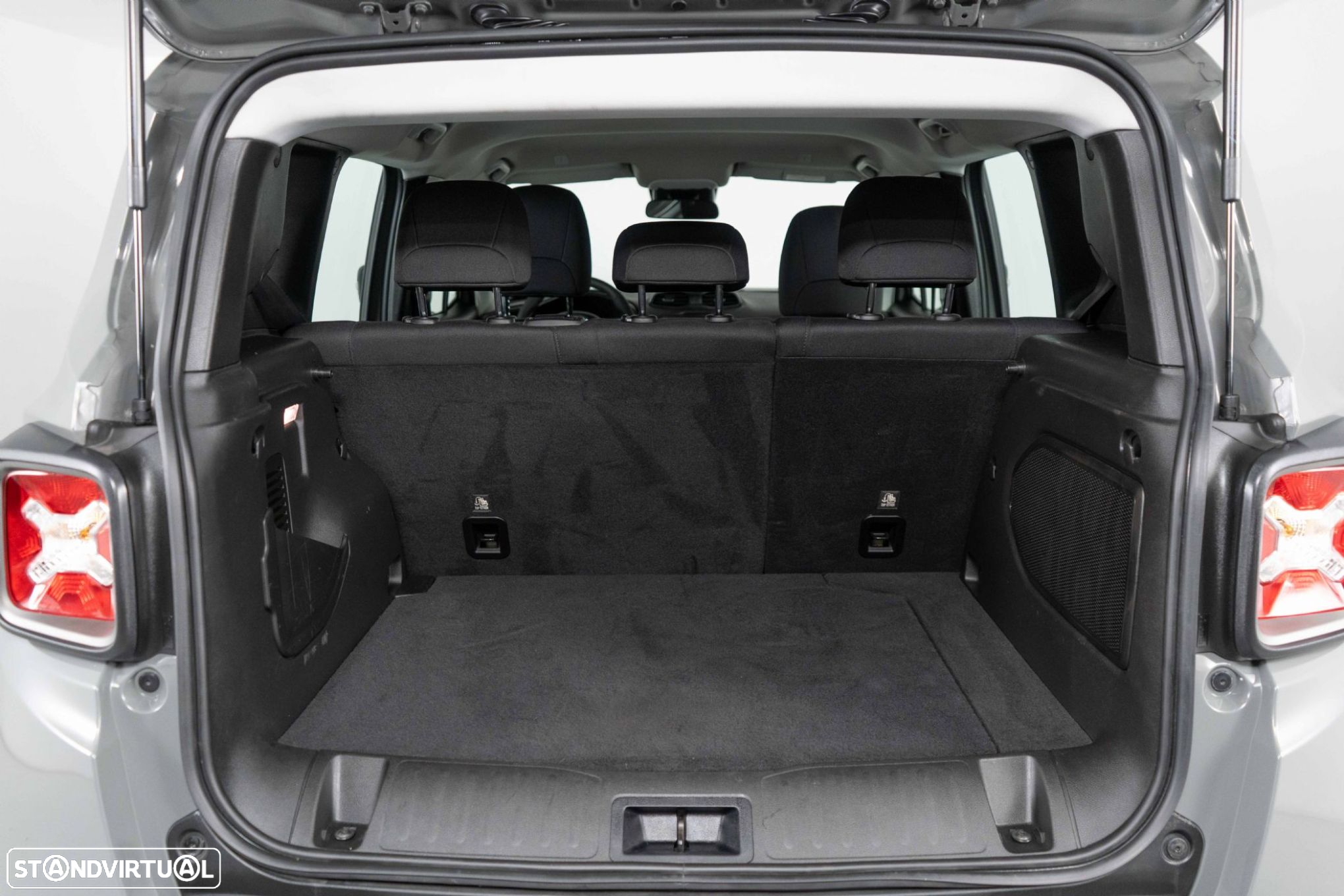 Jeep Renegade 1.3 TG 4Xe Limited - 13