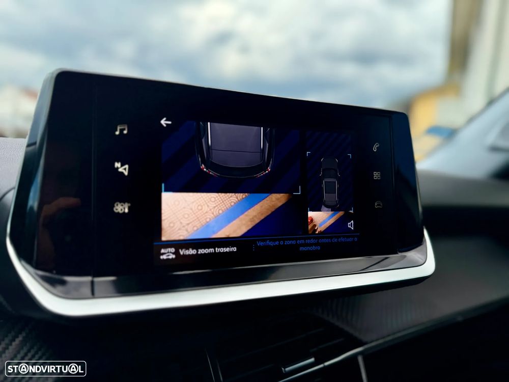 Peugeot 2008 1.5 BlueHDi Allure - 21