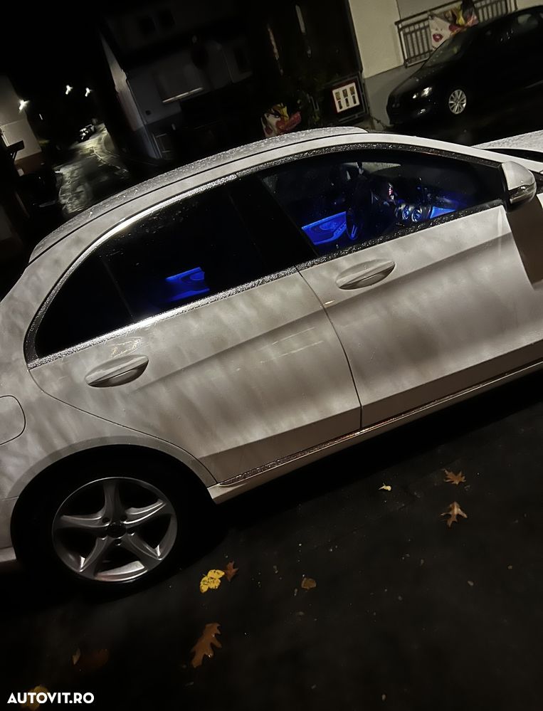 Mercedes-Benz C 220 d 9G-TRONIC - 13