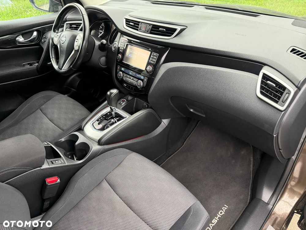 Nissan Qashqai 1.2 DIG-T Xtronic TEKNA+ - 7
