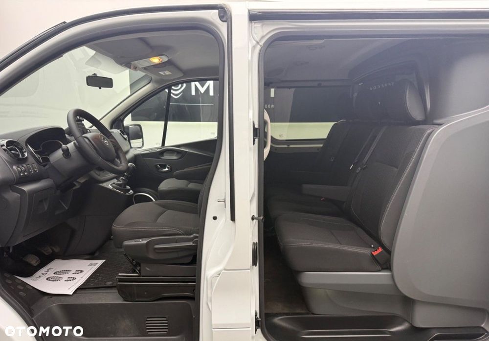 Opel Vivaro - 27