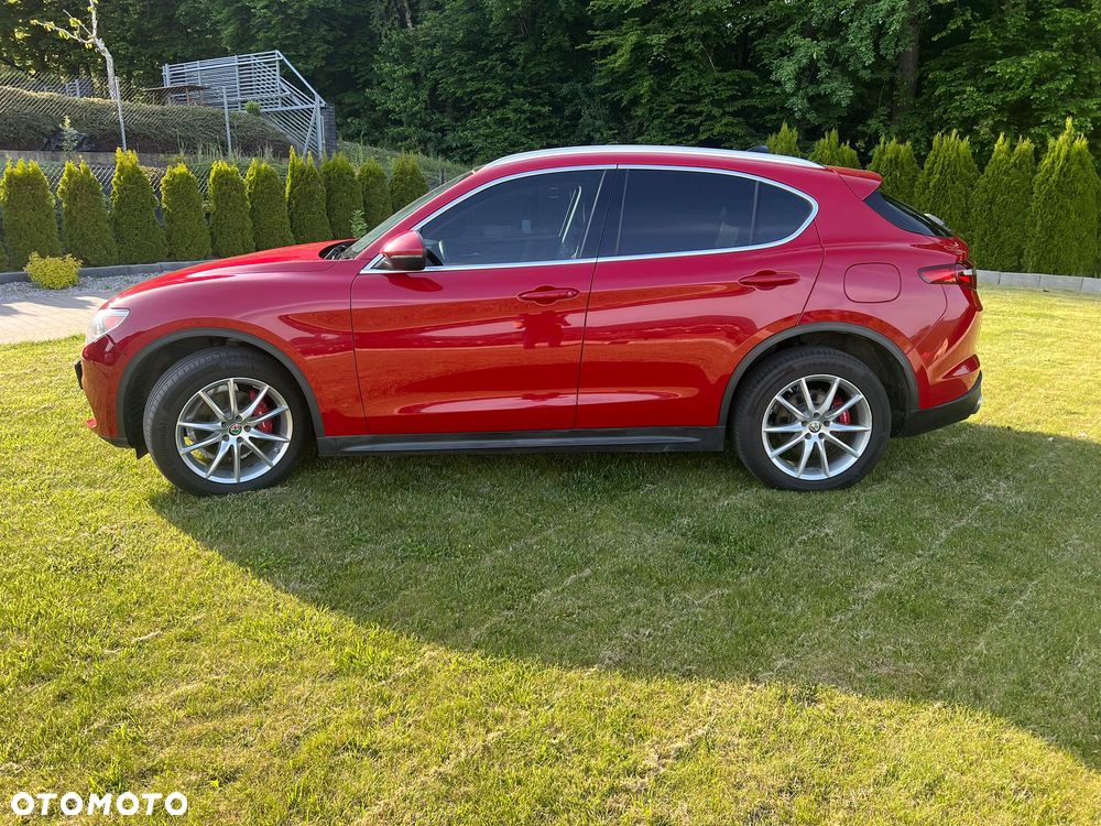 Alfa Romeo Stelvio 2.0 Turbo TI Q4 - 3