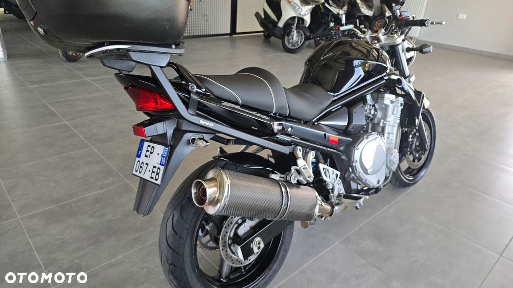 Suzuki Bandit - 37
