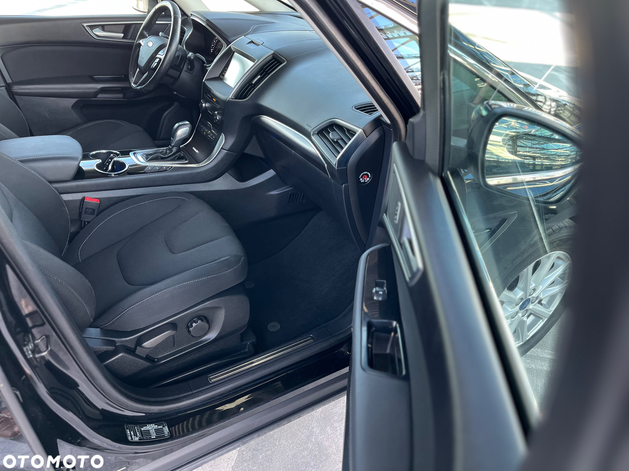 Ford S-Max - 20