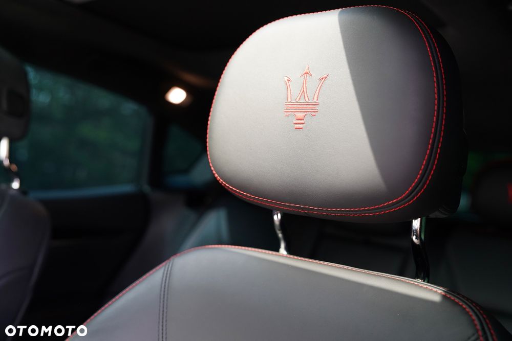 Maserati Levante - 15