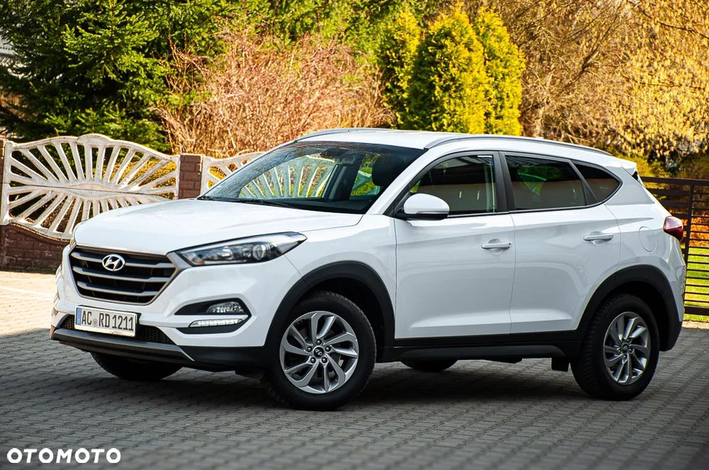 Hyundai Tucson blue 1.6 GDi 2WD Navi - 25