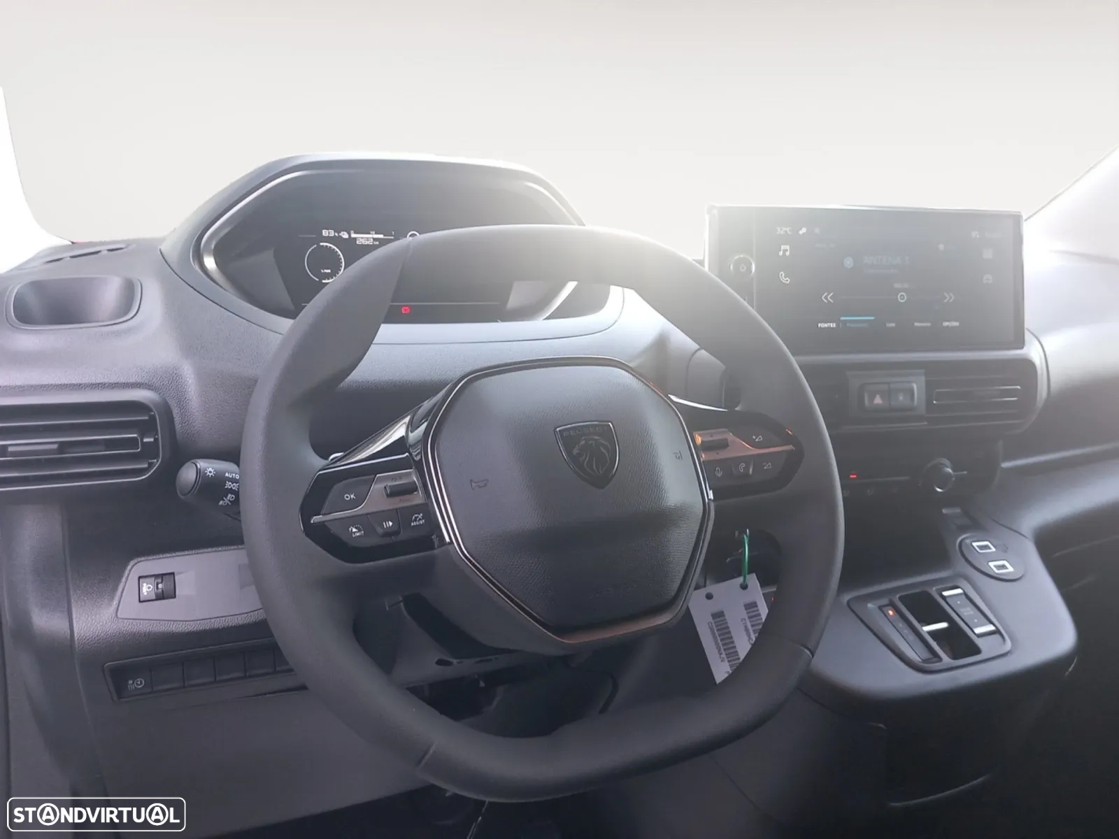 Peugeot e-Partner Standard - 13