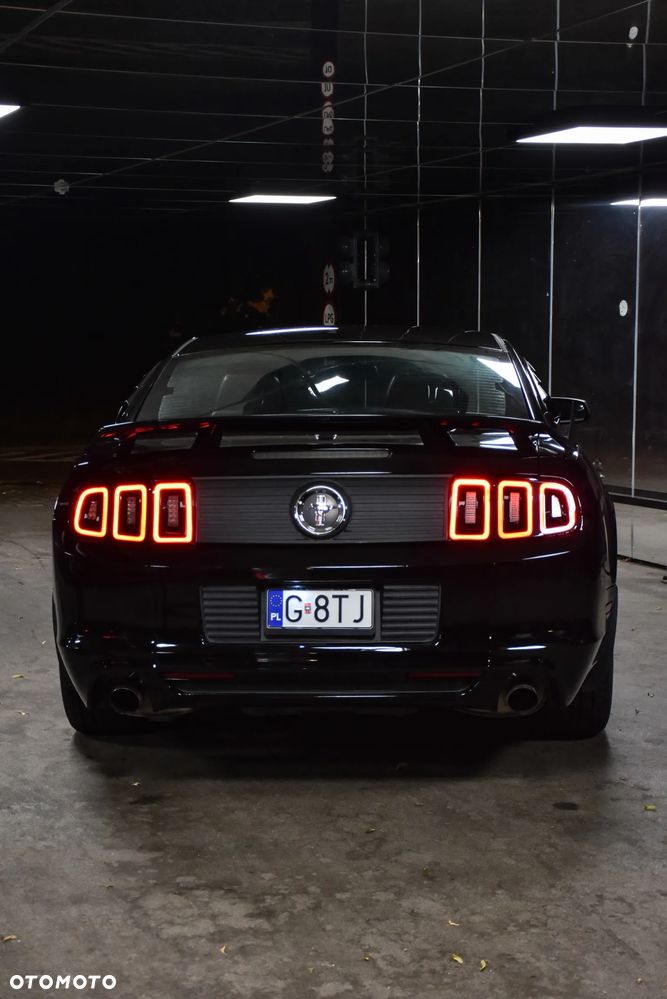 Ford Mustang 3.7 V6 Premium - 3