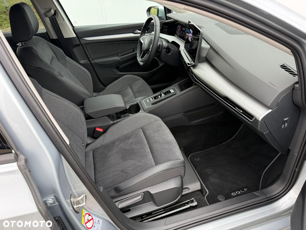 Volkswagen Golf Variant 1.5 eTSI OPF DSG Life - 13