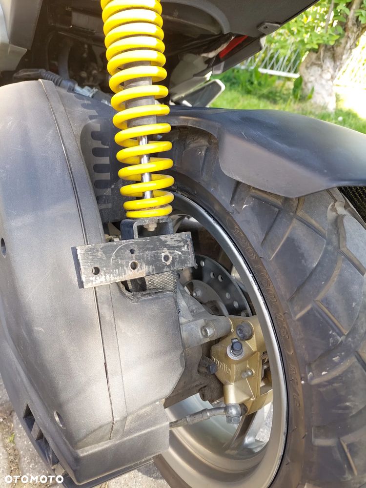 Aprilia SR - 11