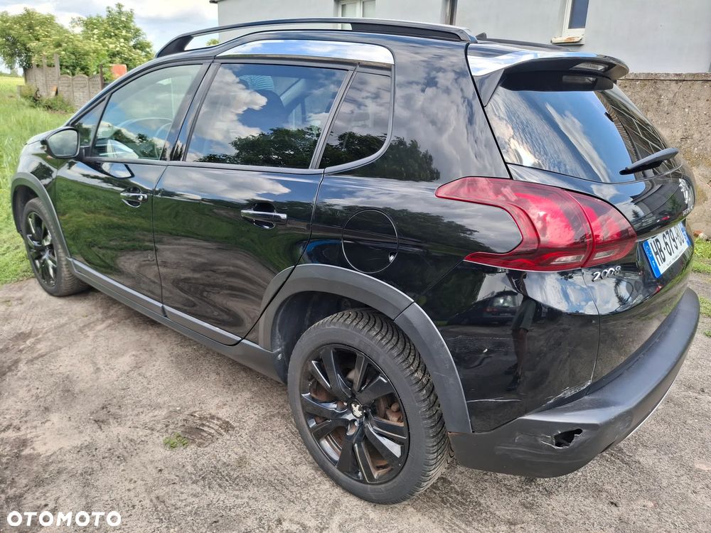 Peugeot 2008 - 6