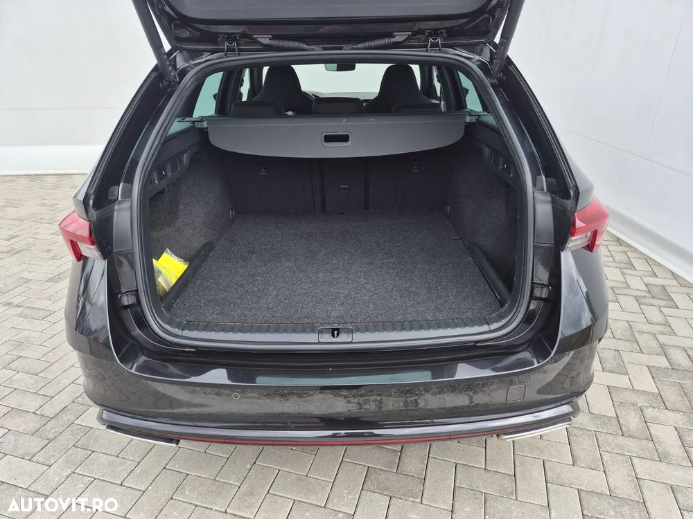 Skoda Octavia 1.4 TSI DSG RS - 29