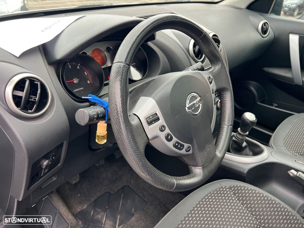 Nissan Qashqai 2.0 dCi Tekna Premium P.Castanha 17 - 23