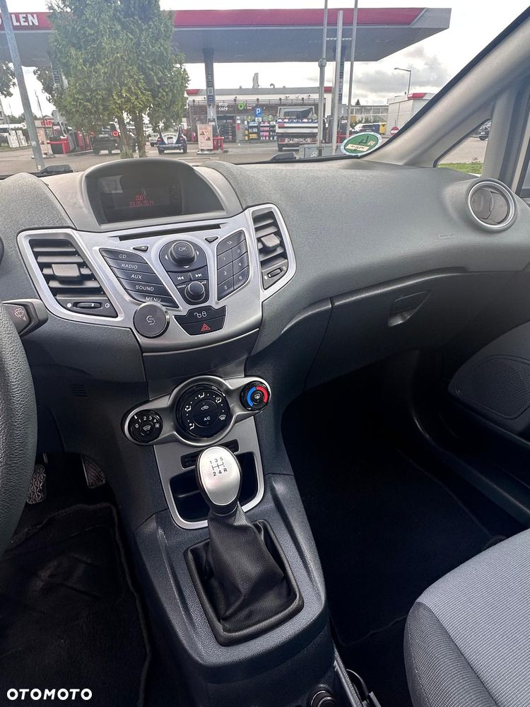 Ford Fiesta 1.25 SYNC Edition - 18