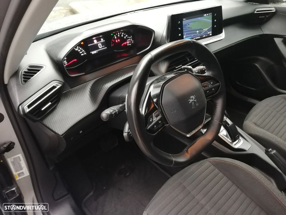 Peugeot 2008 1.5 BlueHDi Allure Pack EAT8 - 10