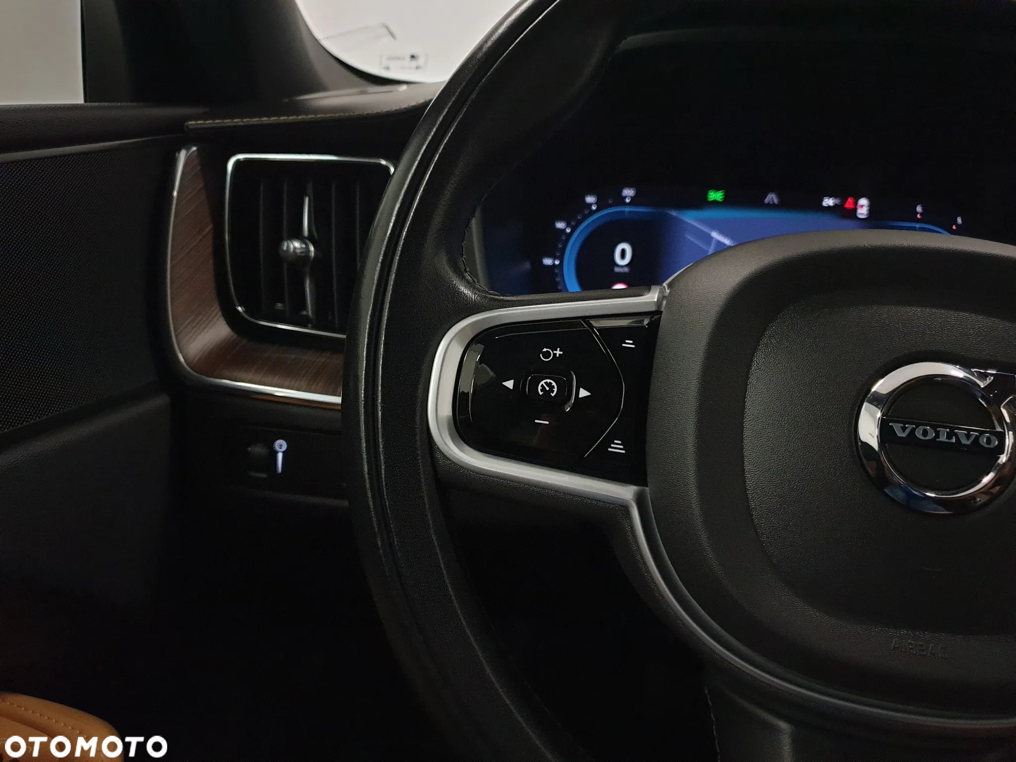 Volvo XC 60 B4 D Geartronic Inscription - 10