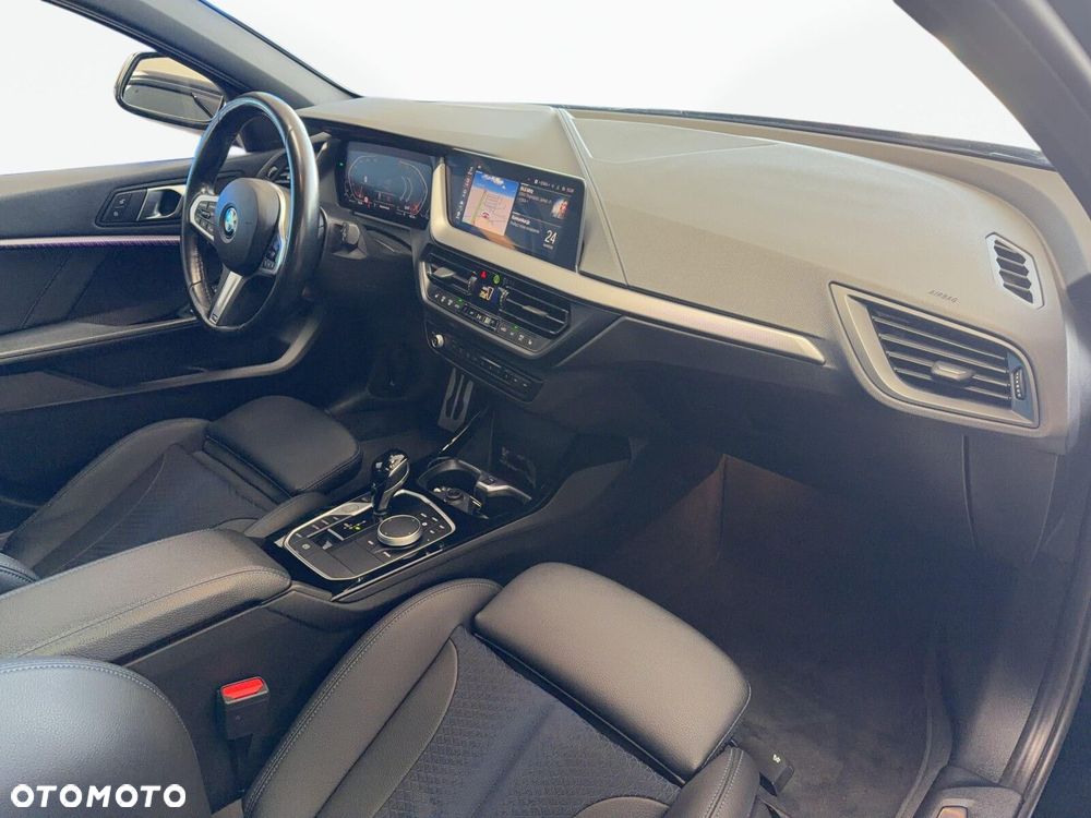BMW Seria 1 - 15