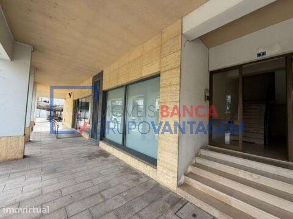 Espaço Comercial de Grande Dimensão no Centro de Góis | 360 m² - Grande imagem: 2/9