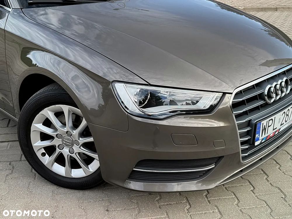 Audi A3 Sportback 1.4 TFSI Attraction - 27