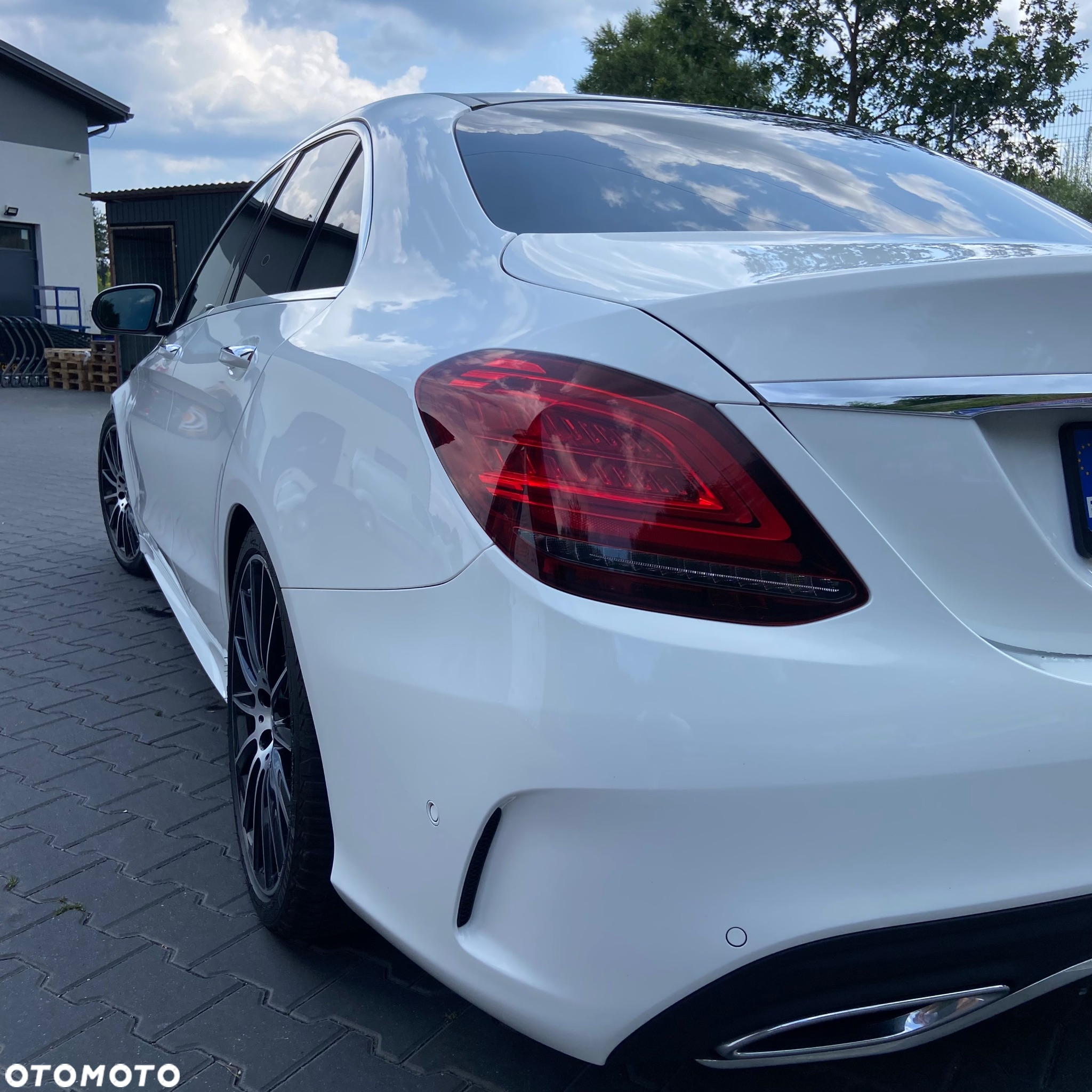 Mercedes-Benz Klasa C 220 d 4MATIC 9G-TRONIC - 12